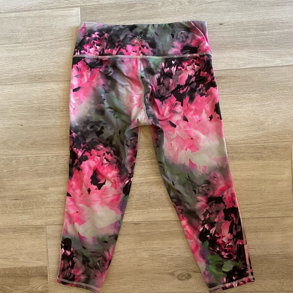 Athleta Multi-Colored Capri Floral Print Athletic Leggings Size Small - Picture 7 of 12